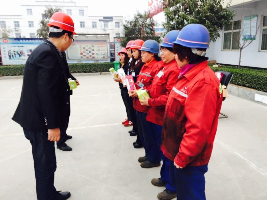 三八婦女節(jié) 感恩在偉志