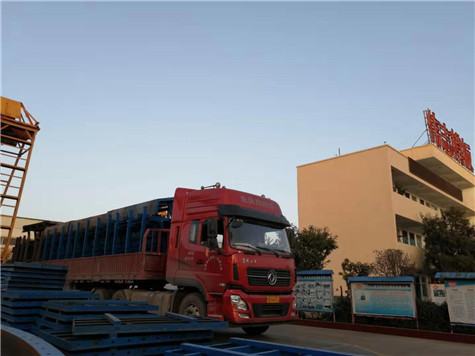 30米箱梁模板發往河南信陽項目部