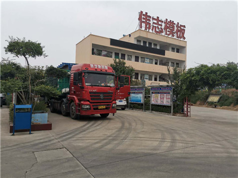 液壓箱梁鋼模板加班發貨中