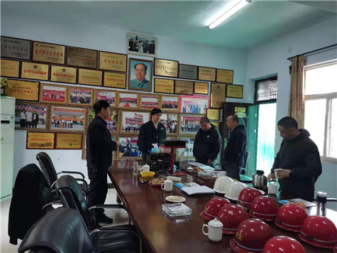 歡迎鄭州地鐵6號(hào)線的客戶朋友到偉志鋼模板