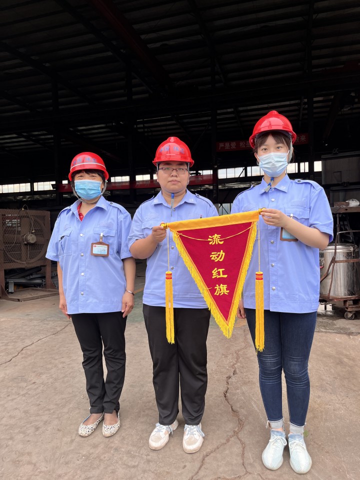 偉志鋼模板企業文化構建，頒發流動紅旗