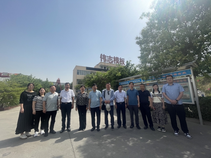 歡迎中國模板腳手架協會到偉志公司考察指導